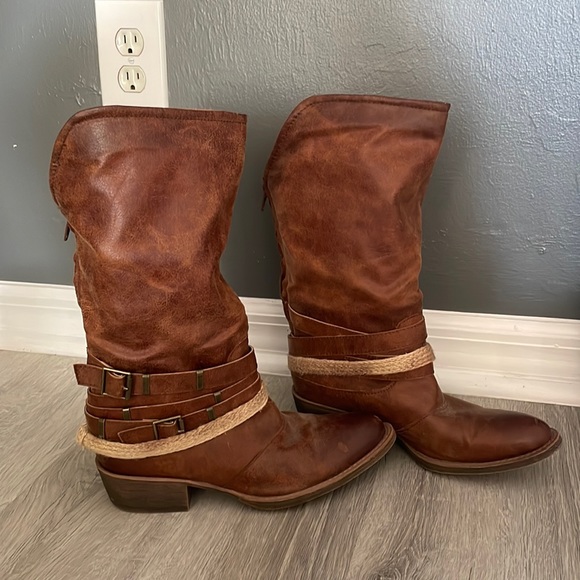 Coconuts by Matisse Shoes Coconut By Matisse Sheriff Boots Size 75